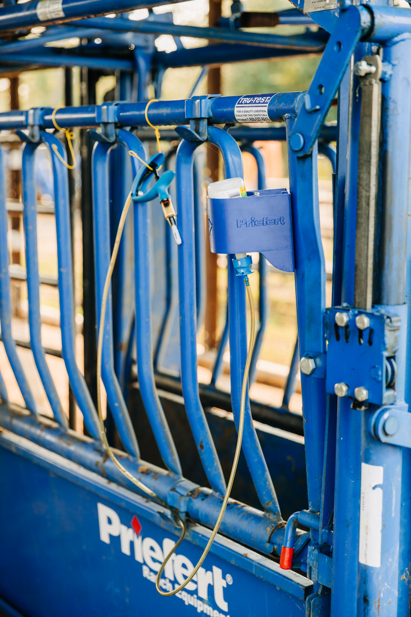 Cowboy Cupholder SR 3476.jpg